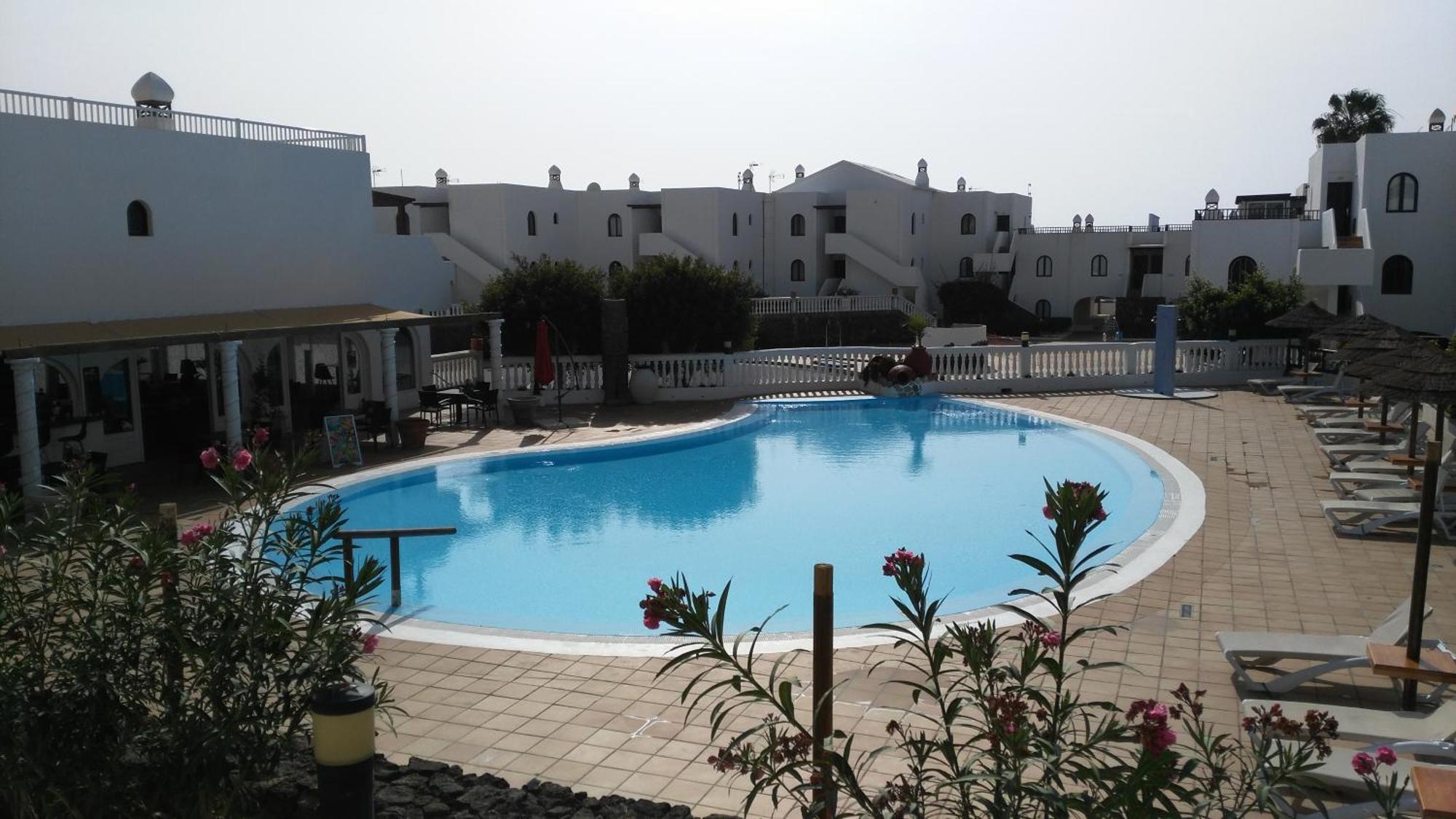 The Colors House Apartment Costa Teguise Exterior photo